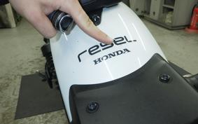 HONDA REBEL 250 A 2004 MC49