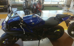 YAMAHA YZF-R7 2023 RM39J