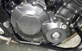 HONDA CB400 SUPER BOLDOR A 2015 NC42