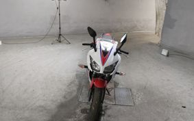 HONDA CBR250R MC41