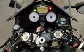 KAWASAKI ZZR1400 ZXT40A