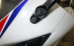 HONDA CBR125R JC50