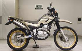 YAMAHA SEROW 250 Gen.2 2002 DG17J