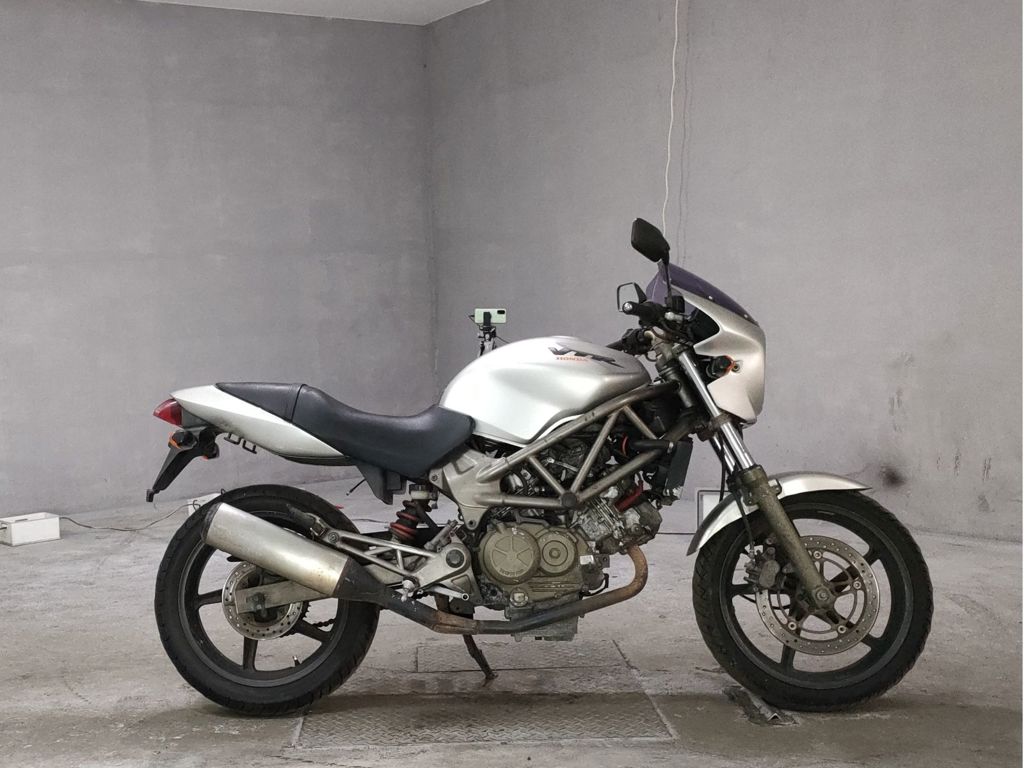 Фото Honda VTR 250 1998 с японского аукциона