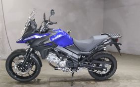 SUZUKI DL650 ( V-Strom 650 ) C733M