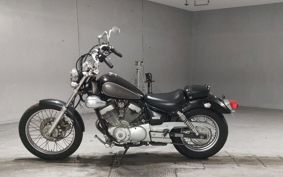 YAMAHA VIRAGO 250 3DM