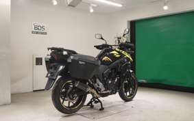 SUZUKI Vｽﾄﾛｰﾑ250 1986