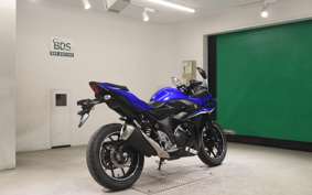 SUZUKI GSX250R 2015