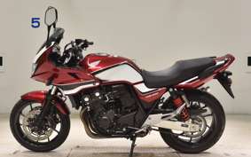 HONDA CB400 SUPER BOLDOR A 2021 NC42