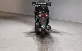 YAMAHA TRICITY 125 SE82J