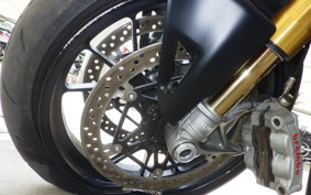 DUCATI STREETFIGHTER V4 S 2025