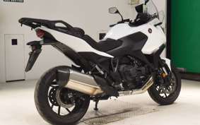 HONDA NT1100 2022 SC84