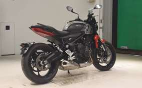 TRIUMPH TRIDENT 660 2023