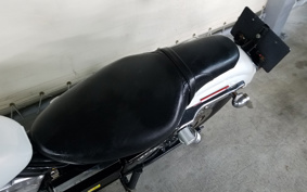 HARLEY HARLEY XLH883 IS GAR 2000 CEM