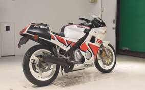 YAMAHA FZR250 2KR