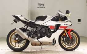 YAMAHA YZF-R1 2022 RN65J