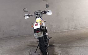 SUZUKI DR250R SJ45A