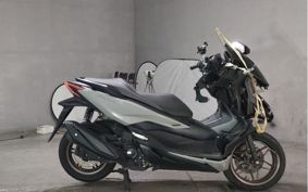 HONDA FORZA MF17