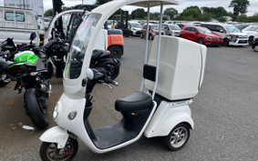 OTHER BLAZE EV DELIVERY ROOF ATTACHING