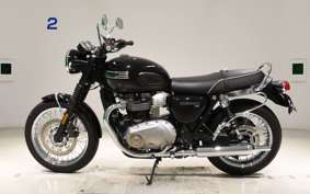 TRIUMPH BONNEVILLE T100 2018
