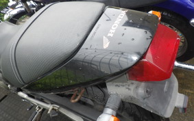 HONDA VTR 250 MC33