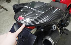 DUCATI MONSTER 1100S 2009