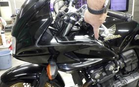 HONDA CB400 SUPER BOLDOR VTEC 2012 NC42