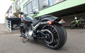HARLEY FXBR 2023 YEZ