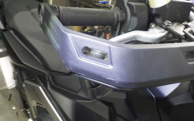 HONDA X-ADV 750 2022 RH10