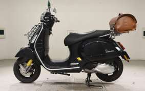 VESPA GTS300 SUPER 2023