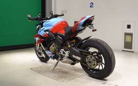 DUCATI STREETFIGHTER V4 S 2021