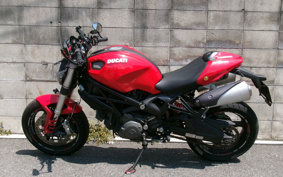 DUCATI  DUCATI  MONSTAR M696 PLUS  2009 ZDMM500AA9B