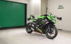 KAWASAKI ZX-25R 2025 ZX250E