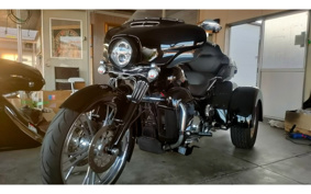 HARLEY FLHTCUTG TRI GLI 2017 MAD