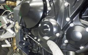 TRIUMPH STREET TRIPLE 2011