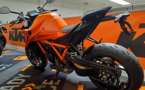KTM 1390S-DUKE R EVO V3940