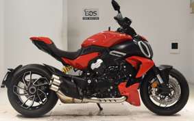 DUCATI DIAVEL V4 2023