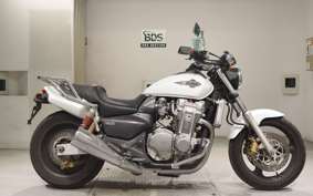 HONDA X4 LD 2001 SC38