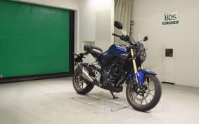 HONDA CB250RA 2004 MC52
