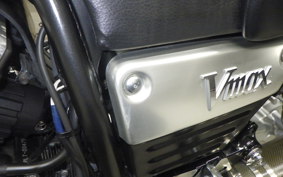 YAMAHA VMAX 2004