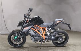 KTM 1290 SUPER  DUKE R V3940
