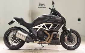 DUCATI DIAVEL AMG 2013