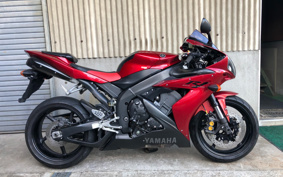YAMAHA YZF-R1 2004 RN13