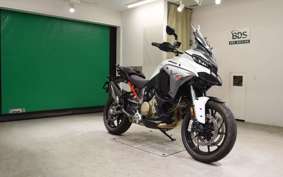 DUCATI MULTISTRADA V4S 2025
