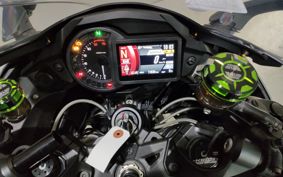 KAWASAKI  NINJA H2 SX SE ZXT02A