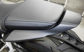 HONDA CB650R E-Clutch 2025 RH17