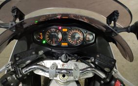 SUZUKI GSX-1300R HAYABUSA 1999 GW71A
