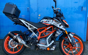 KTM 390 DUKE 2023 JPJ40