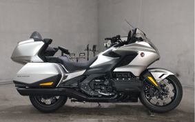 HONDA GL1800 TOUR DCT SC79