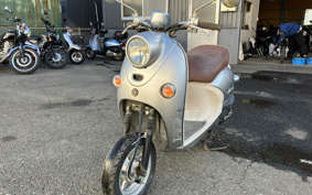 YAMAHA  VINO  DELUXE 